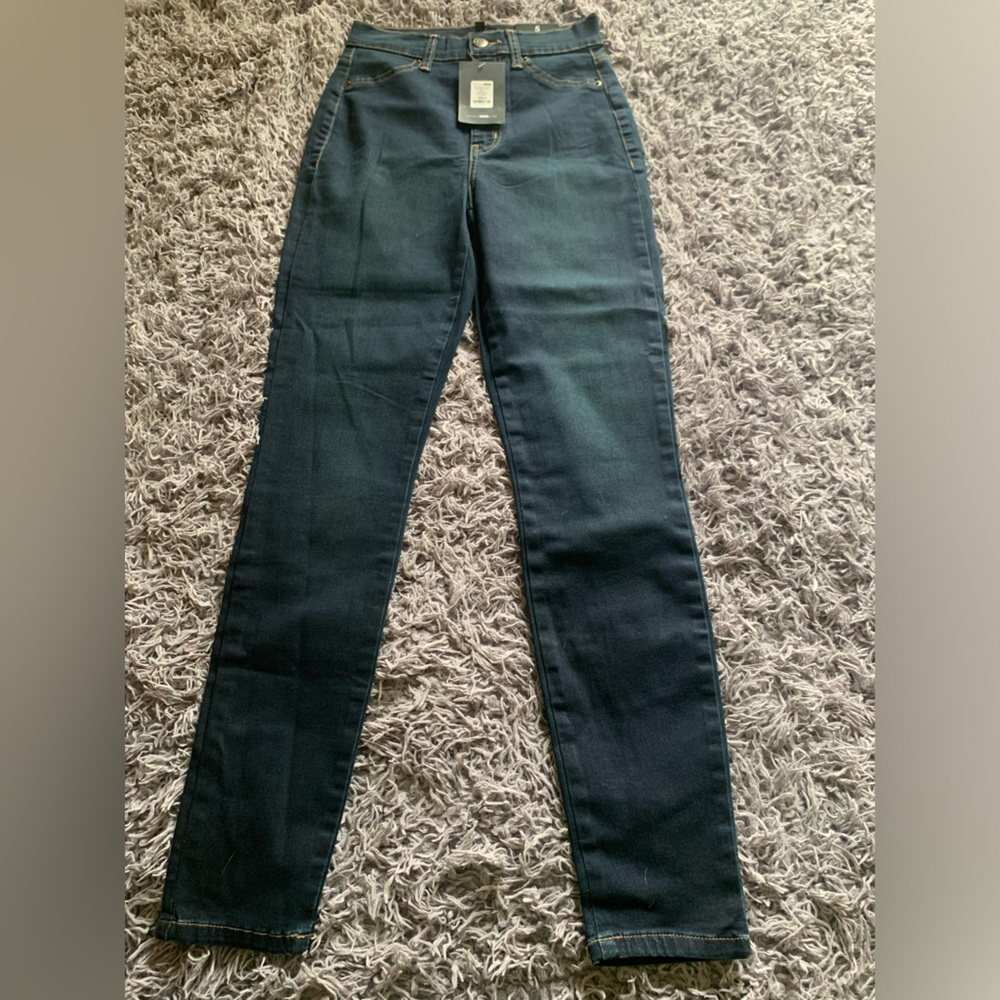 Fashion Nova Hour Glass Jean